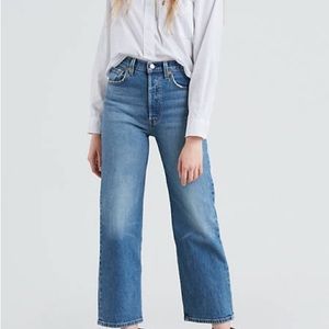 LEVI’S | Ribcage Straight Ankle Jean High Rise